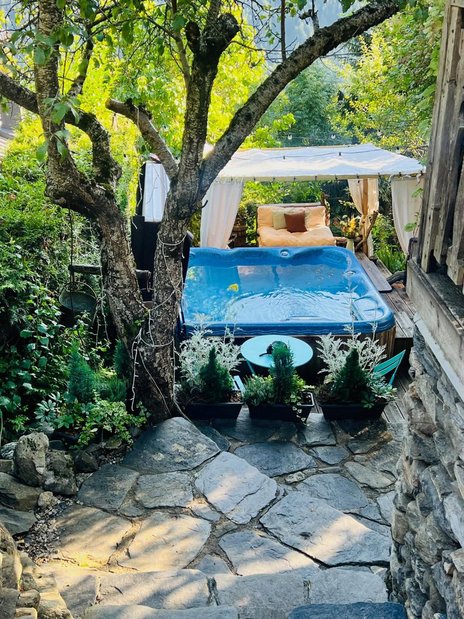 La Ferme D'Angele Bed and Breakfast Bourg-Saint-Maurice Εξωτερικό φωτογραφία